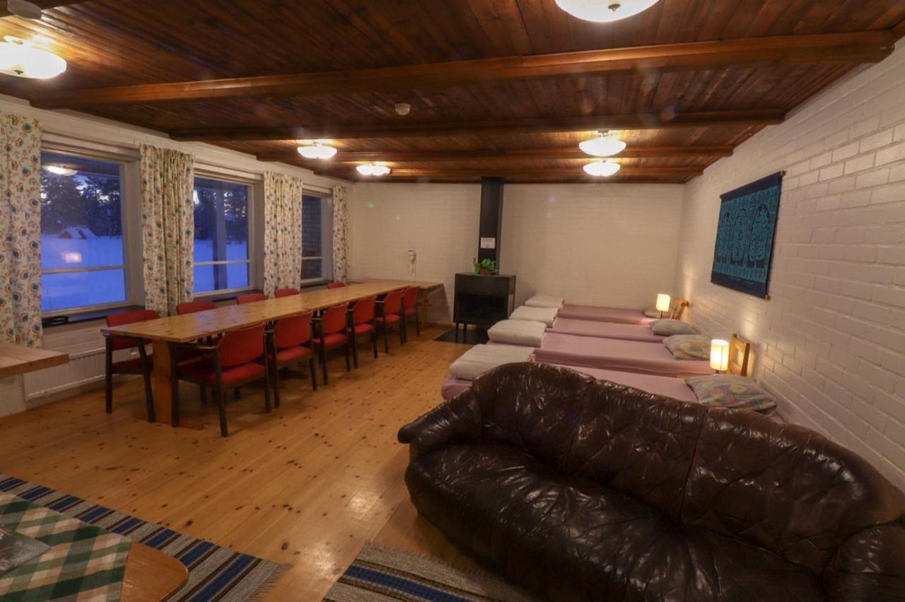 Pajala Cottages Route 99 المظهر الخارجي الصورة